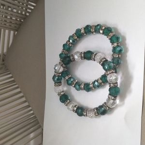 Pair of stretched bracelets